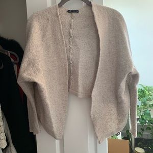 Sweater/cardigan